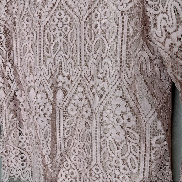 Loft lace overlay 3/4 sleeve blouse - Picture 2 of 5